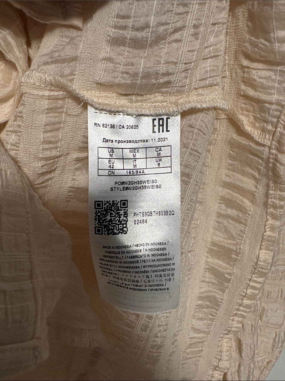 GUESS Cream Textured Button-Up Top - Picture 8 of 11